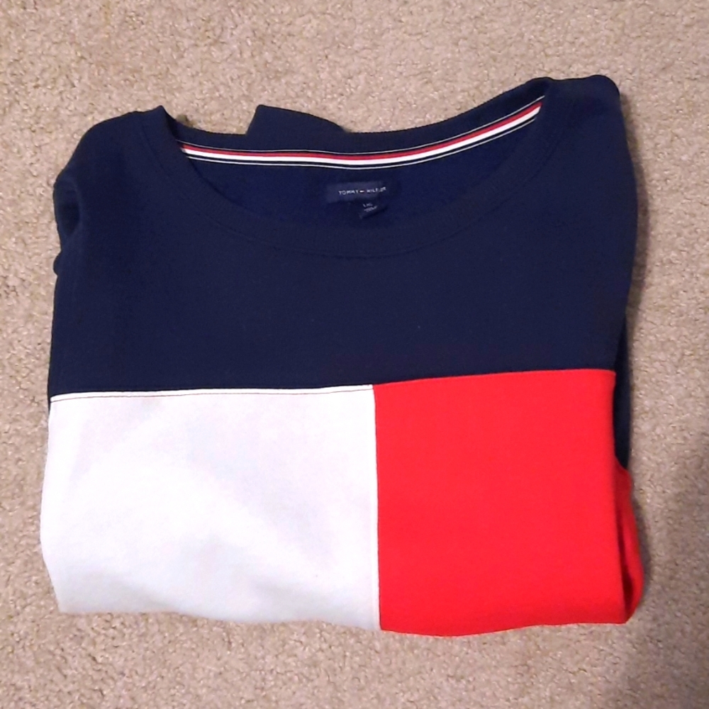 Tommy Hilfiger sweatshirt